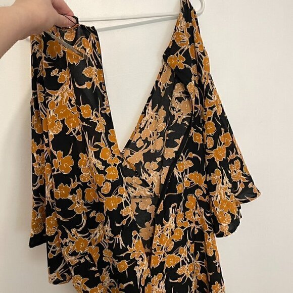 NEW NWT BOOHOO Plus Size Floral Wrap Skater Dress Black Brown Surplice Boho Knee - Picture 14 of 15